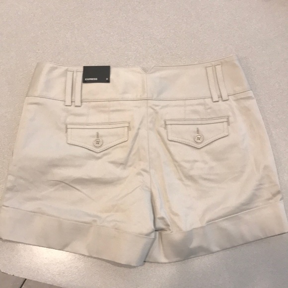 BRAND NEW SHORTS WITH TAGS - Picture 3 of 3
